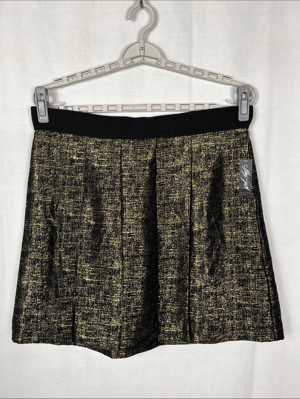 NWT Lord & Taylor Black and Gold Metallic Mini Skirt